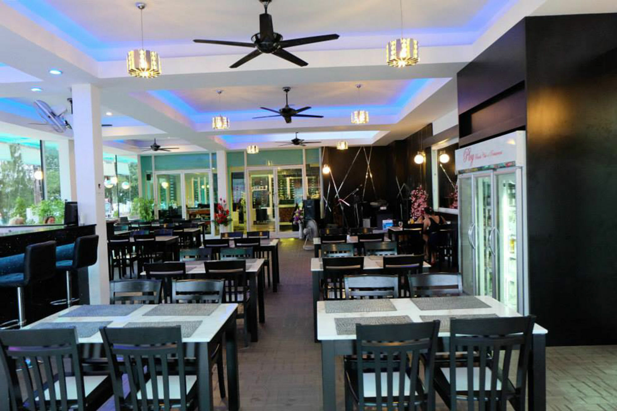 Phuket Seaview Resotel Rawai Exterior foto